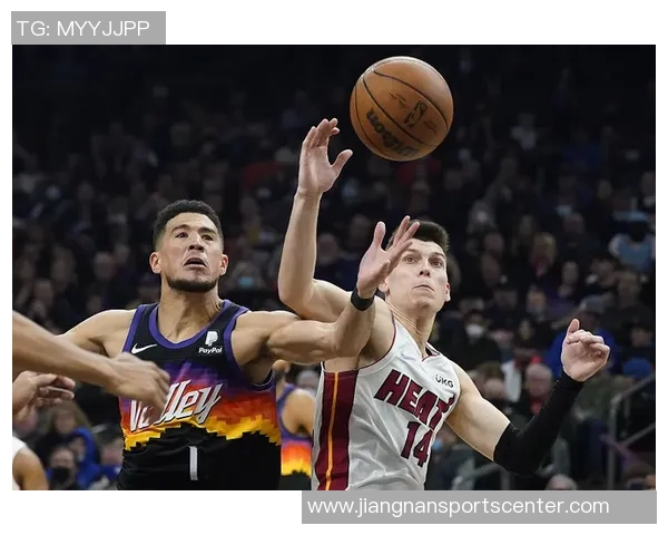 希罗回忆与邓罗的合作时光称其为最杰出的射手之一